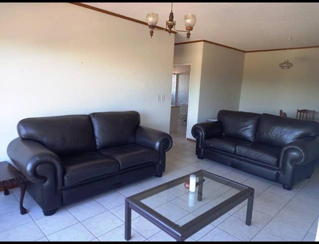 1 BEDROOM TOWNHOUSE RENTED IN SUMMERSTRAND